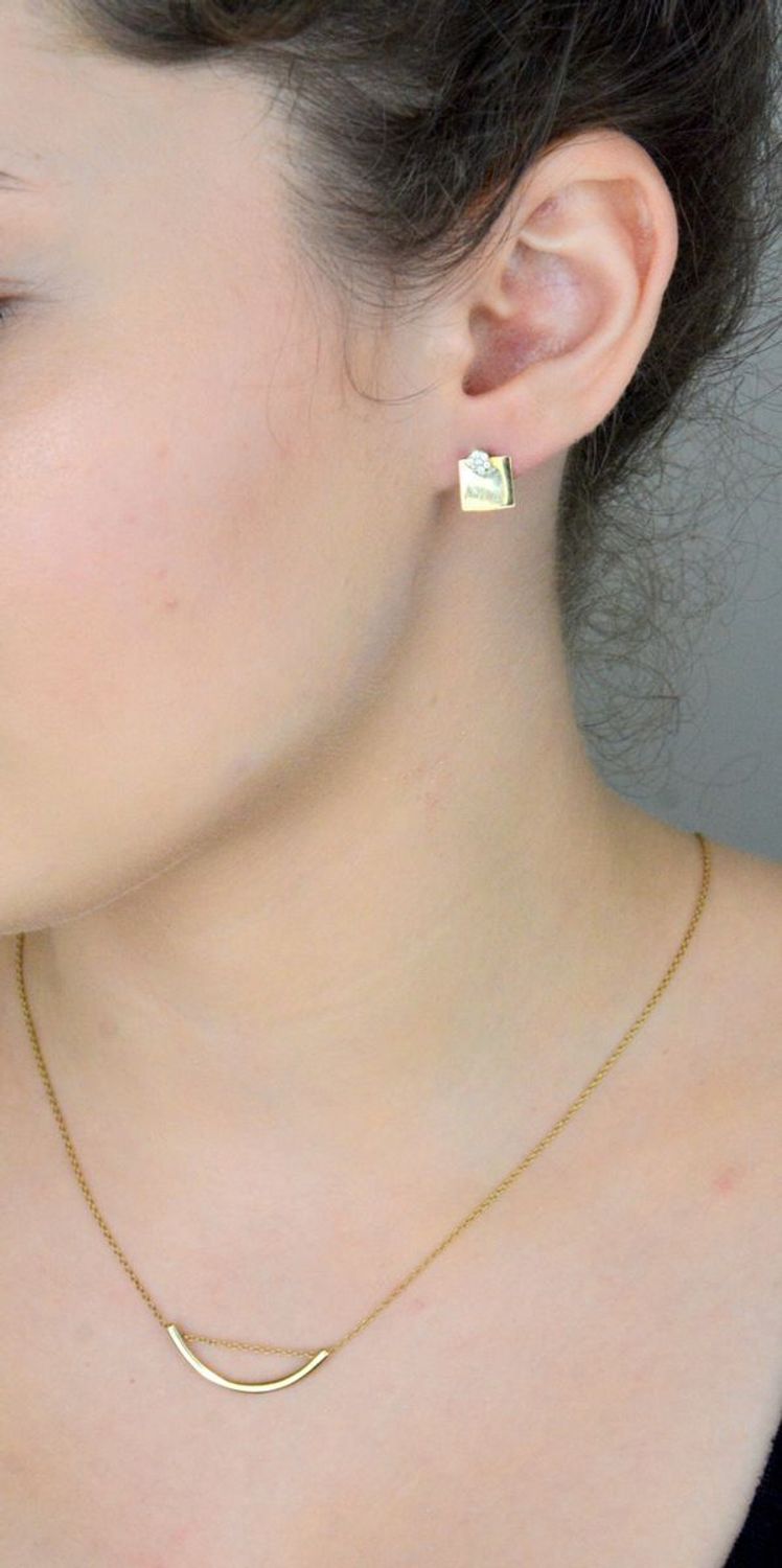 Kolczyki damskie wiszące złote kwadraty z cyrkonią KL2534A GR VII Złote kolczyki 585 kwadraciki. Te oryginalne kolczyki ze złota, kształtem elementu ozdobnego przypominają 1.jpg